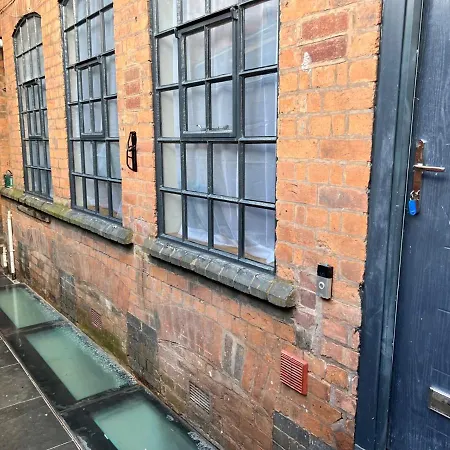 Vip - 2 Bedroom Grade 2 Luxury Industrial House With Log Burning Fire & Electric Blinds In The Heart Of The Jq